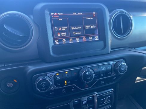 Certified 2022 Jeep Wrangler Unlimited Sport image 29