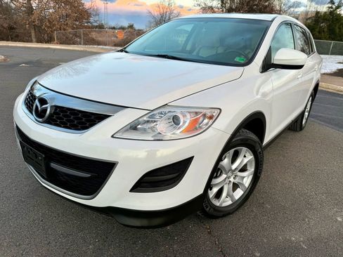 Used 2012 MAZDA CX-9 Touring w/ Moonroof & Bose Audio Pkg image 2