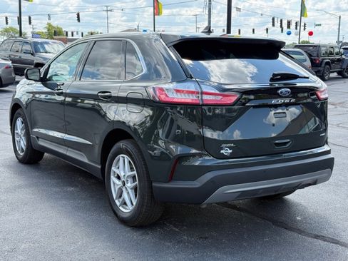Used 2023 Ford Edge SEL w/ Convenience Package AWD/4WD image 6