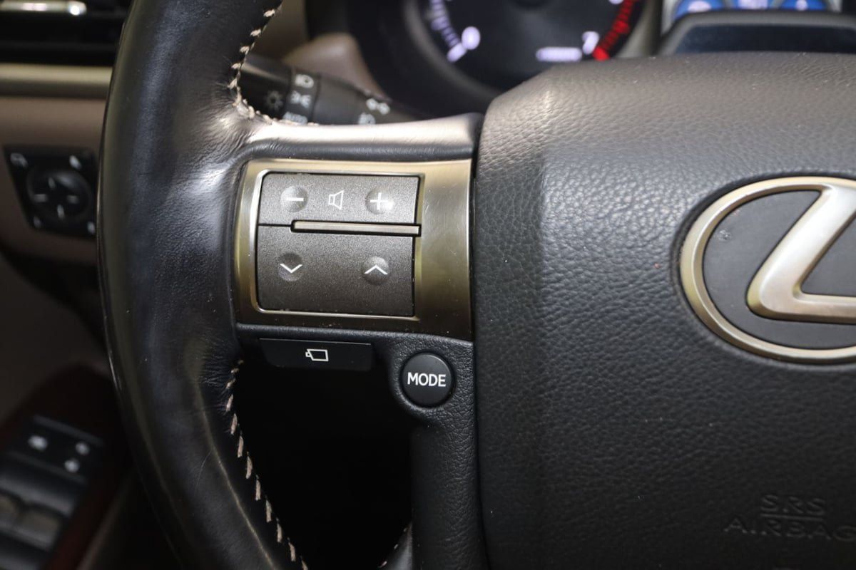 Used 2015 Lexus GX 460 Luxury AWD/4WD image 30