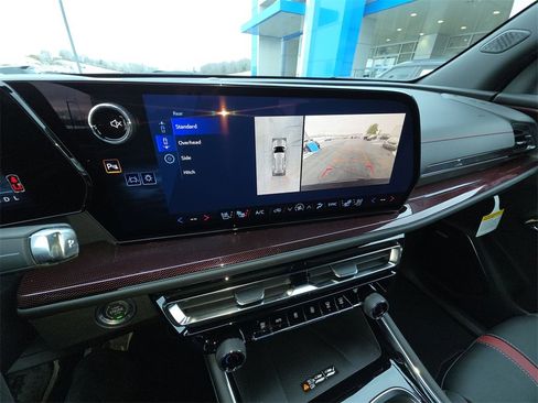 New 2026 Chevrolet Traverse RS image 17