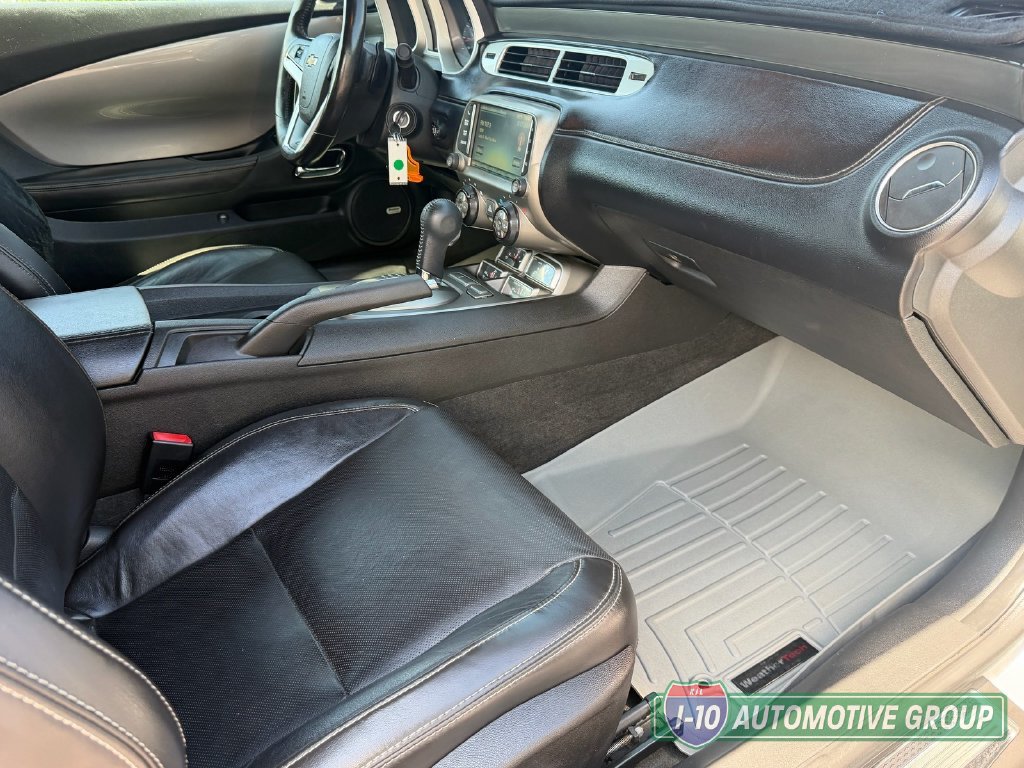 Used 2014 Chevrolet Camaro SS w/ RS Package RWD image 15