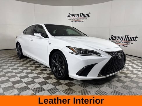 Used 2019 Lexus ES 350 F Sport w/ Accessory Package 2 FWD image 4