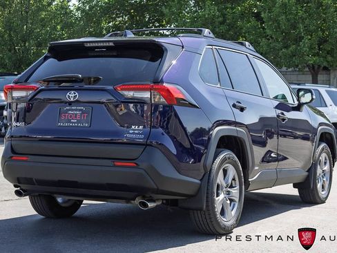 Used 2025 Toyota RAV4 XLE w/ Weather Package AWD/4WD image 16