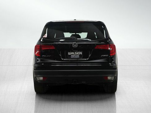 Used 2017 Honda Pilot EX-L image 4