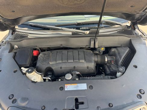 Used 2013 Buick Enclave Premium FWD image 20