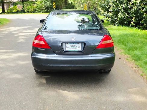 Used 2004 Honda Accord EX image 4
