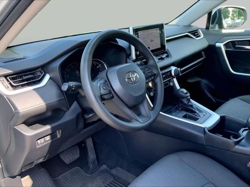 Used 2023 Toyota RAV4 XLE FWD image 33