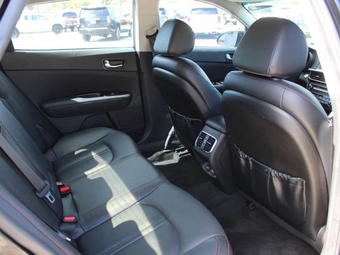 Used 2018 Kia Optima SX image 27