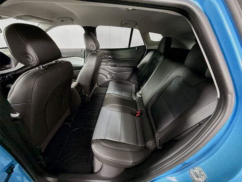 New 2026 Chevrolet Trax LT w/ Driver Confidence Package FWD image 16