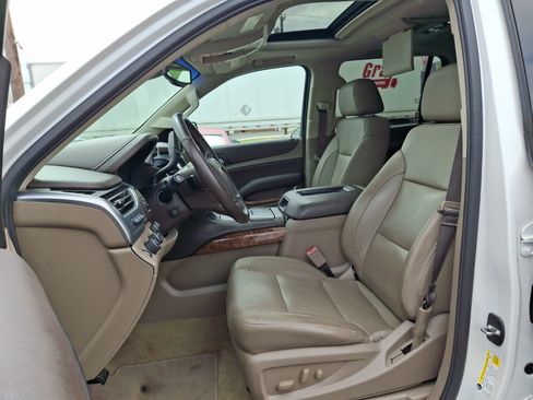 Used 2017 Chevrolet Tahoe Premier AWD/4WD image 14
