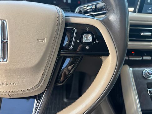 Used 2021 Lincoln Aviator Reserve w/ Equipment Group 201A AWD/4WD image 19