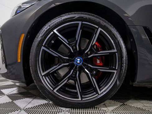 Used 2023 BMW i4 eDrive40 w/ M Sport Package image 38