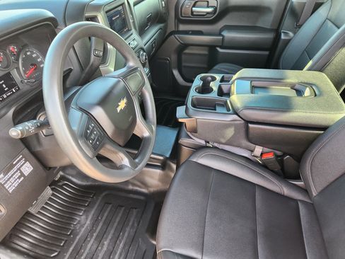 Used 2023 Chevrolet Silverado 1500 W/T w/ Trailering Package AWD/4WD image 13