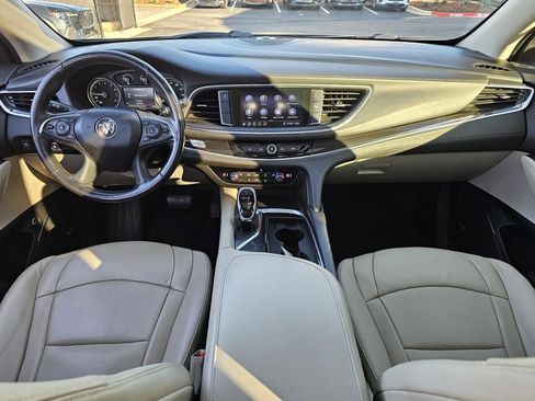 Used 2020 Buick Enclave Essence w/ Sound and Sites Package image 25