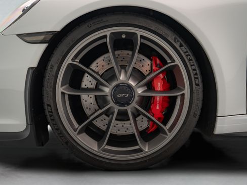 Used 2014 Porsche 911 GT3 RWD image 19