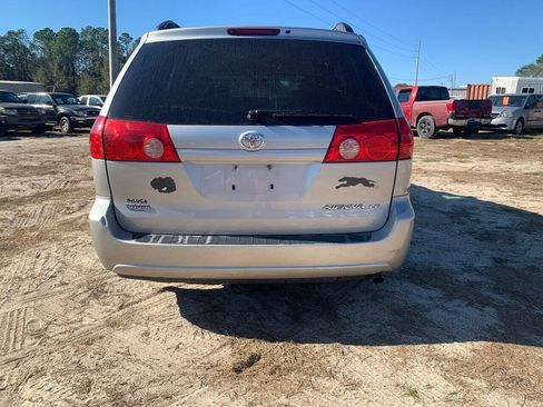 Used 2007 Toyota Sienna LE image 6