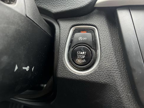 Used 2014 BMW 320i xDrive Sedan image 18