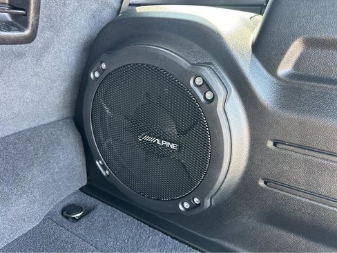 Used 2021 Jeep Wrangler Unlimited Sahara image 39