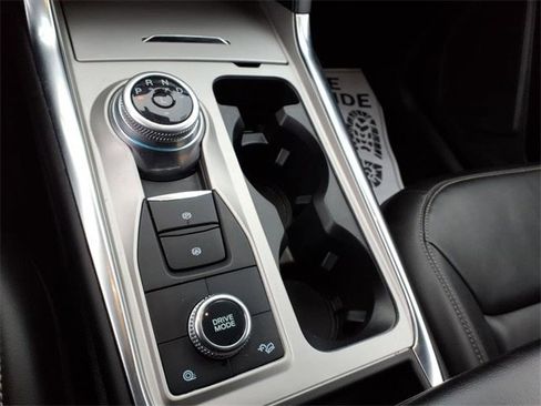 Certified 2023 Ford Explorer XLT w/ Equipment Group 202A image 22