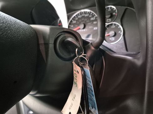 New 2025 GMC Savana 2500 Extended w/ Enhanced Convenience Package image 17