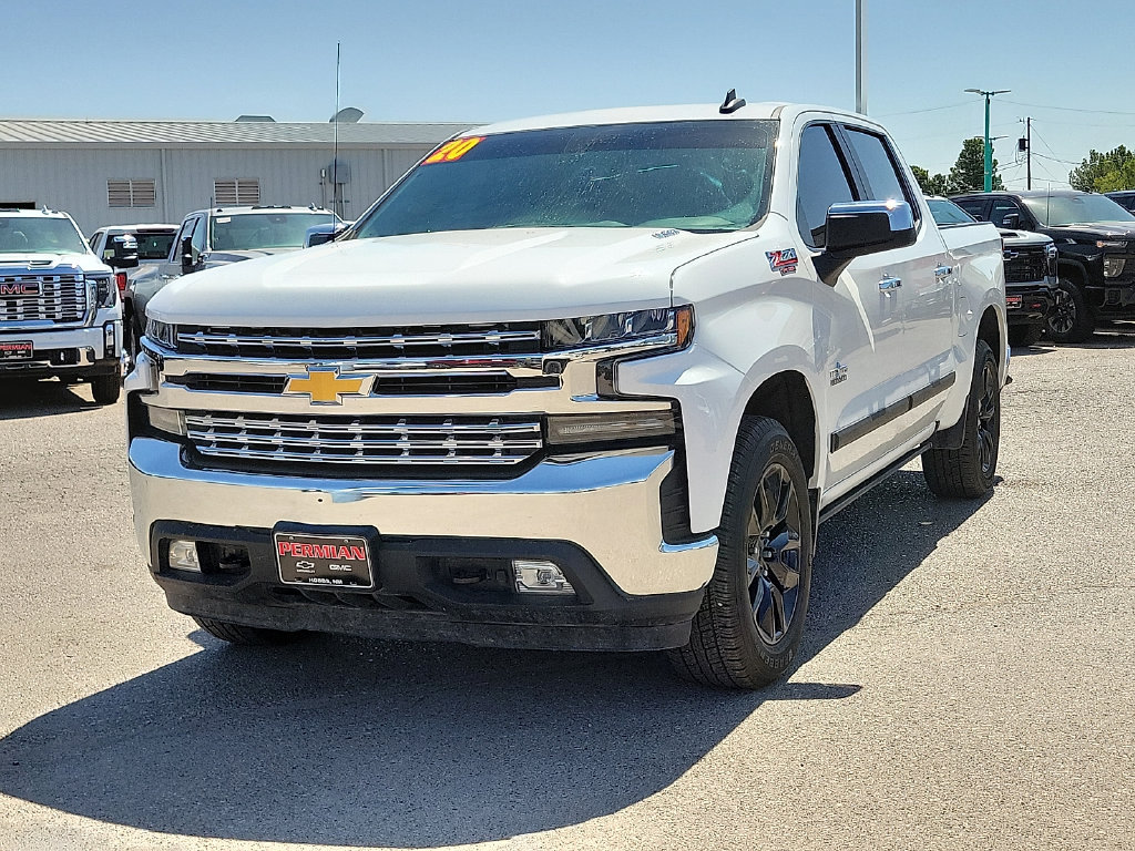 Used 2020 Chevrolet Silverado 1500 LT w/ Texas Edition AWD/4WD image 4
