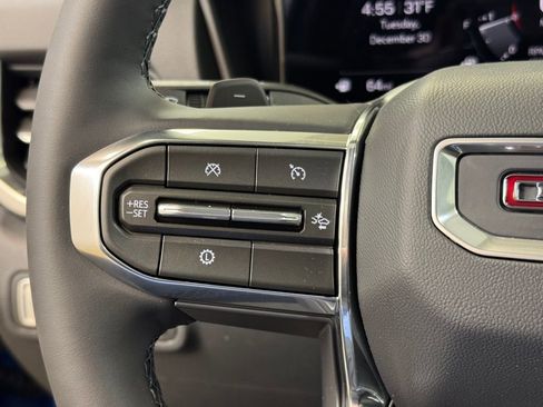 New 2026 GMC Terrain Elevation w/ Black Edition AWD/4WD image 32