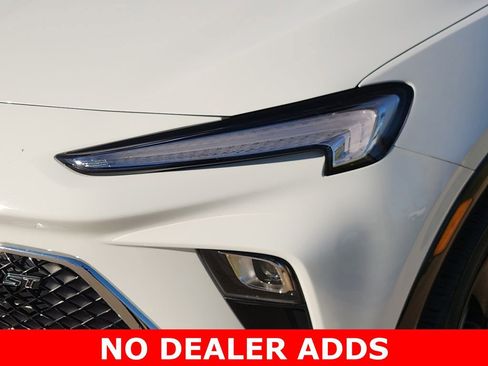 Used 2024 Buick Encore GX Sport Touring w/ Comfort Package image 9