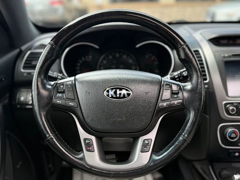 Used 2014 Kia Sorento SX w/ 3rd Row Package AWD/4WD image 47