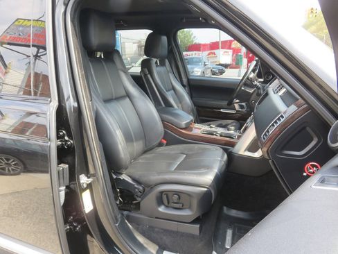 Used 2017 Land Rover Range Rover AWD/4WD image 11