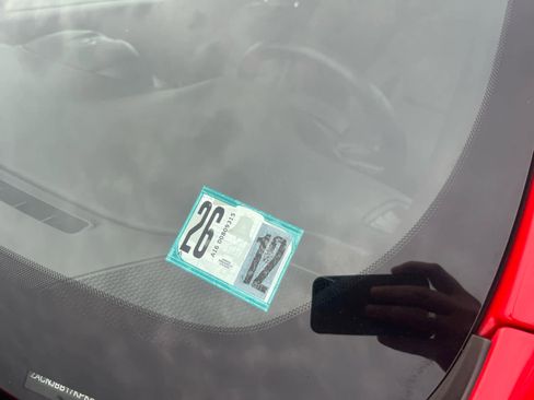 Used 2019 Jeep Renegade Limited w/ Quick Order Package 22P image 14