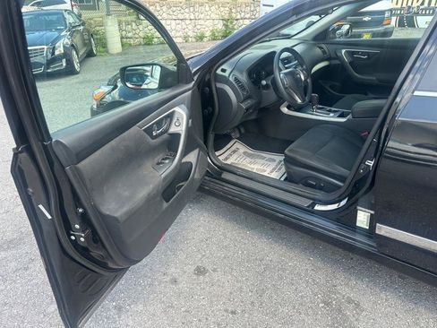 Used 2015 Nissan Altima 2.5 S w/ Power Driver Seat Package FWD image 13