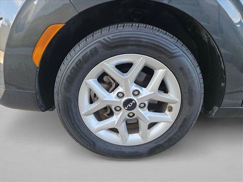 Used 2024 Kia Soul LX w/ Option Group 015 image 22