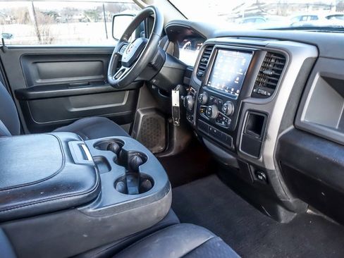 Used 2019 RAM 1500 Express w/ Express Value Package image 26