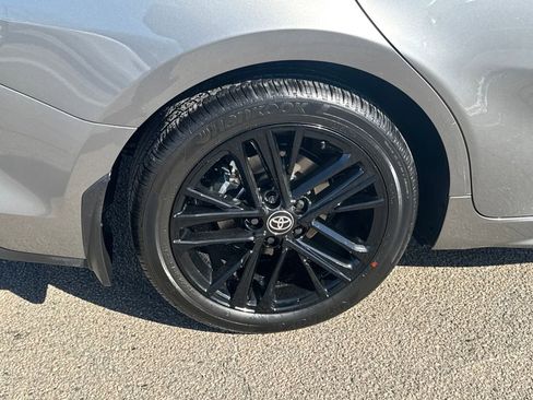 Used 2026 Toyota Camry SE w/ Convenience Package image 40