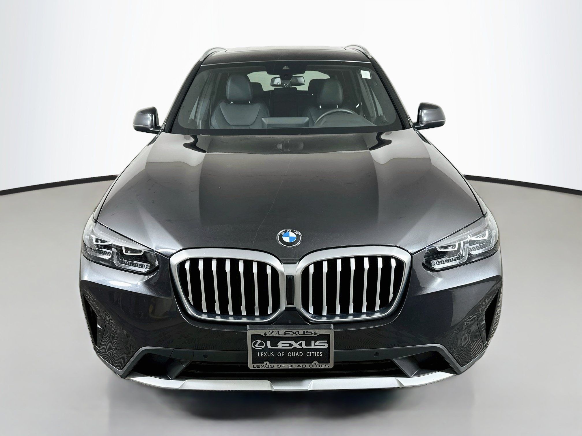 Used 2022 BMW X3 xDrive30i AWD/4WD image 2