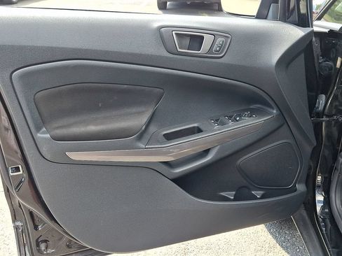 Used 2021 Ford EcoSport SE FWD image 13