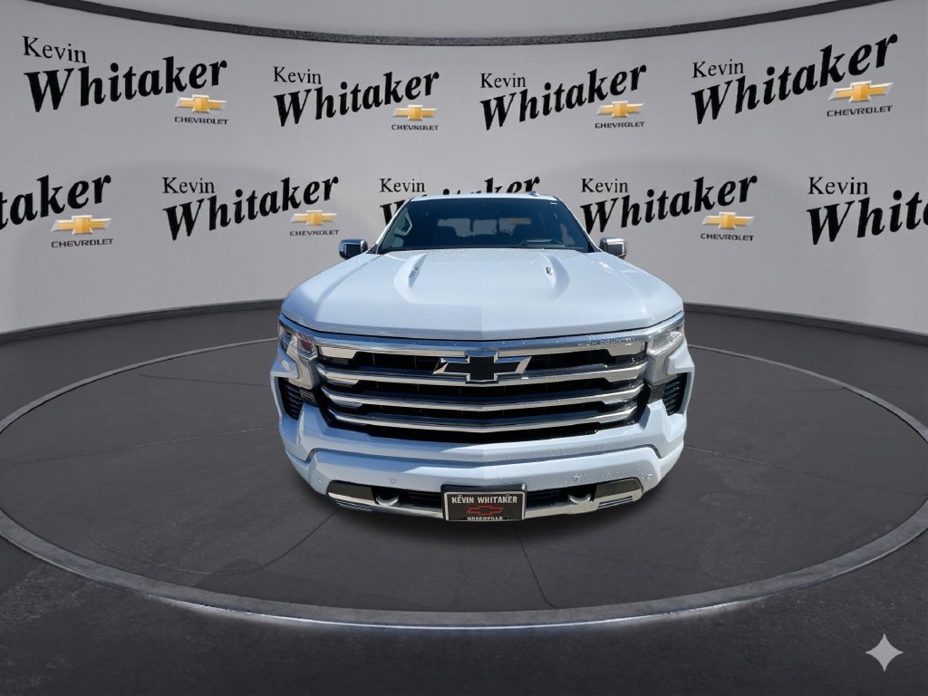 Used 2026 Chevrolet Silverado 1500 High Country AWD/4WD image 3