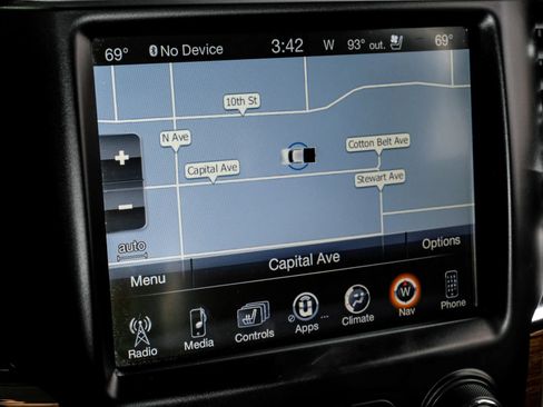 Used 2015 RAM 1500 Laramie w/ Convenience Group AWD/4WD image 28