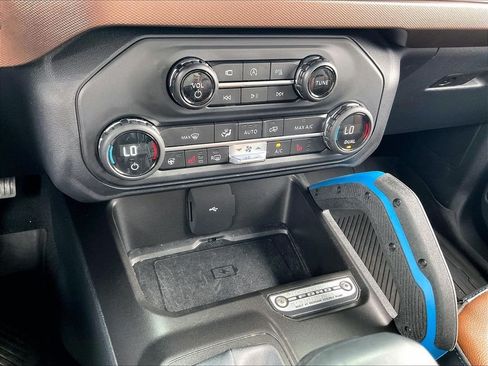 Used 2023 Ford Bronco Outer Banks AWD/4WD image 24