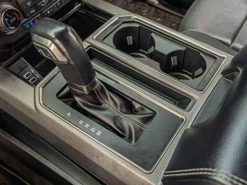 Used 2019 Ford F150 Raptor w/ Equipment Group 802A Luxury AWD/4WD image 30