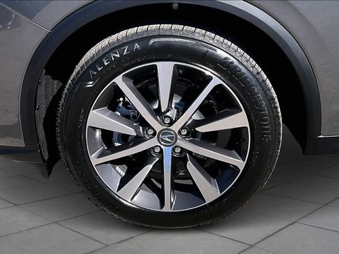 Certified 2026 Acura MDX FWD w/ Technology Package image 11