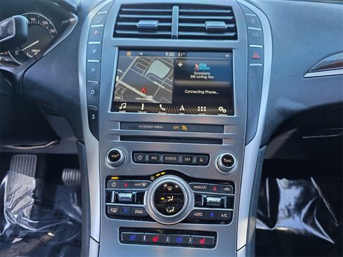 Used 2017 Lincoln MKZ Reserve image 20