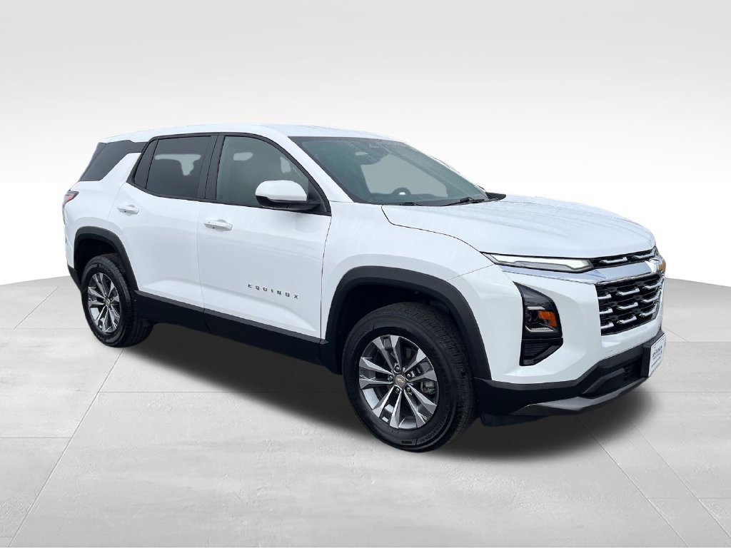 Used 2026 Chevrolet Equinox LT FWD image 7
