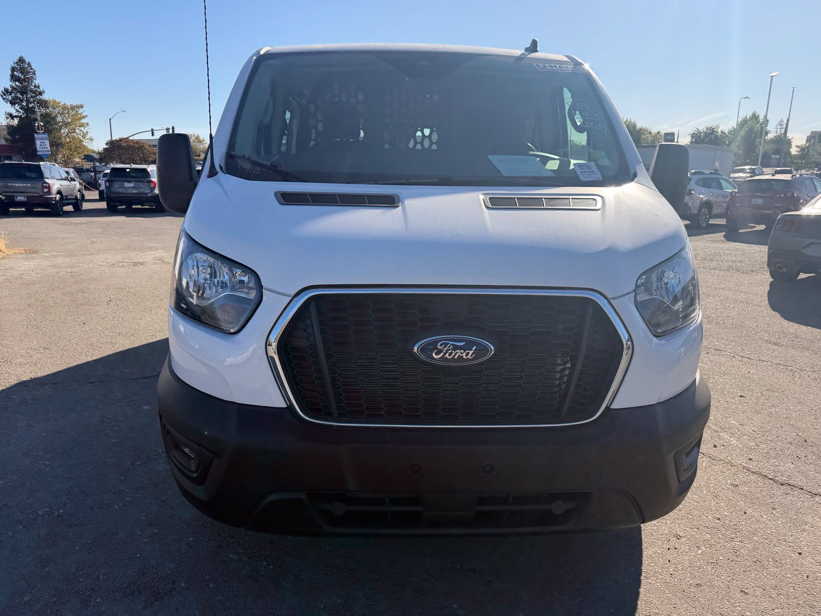 Used 2025 Ford Transit 250 Low Roof w/ Exterior Upgrade Package RWD image 8