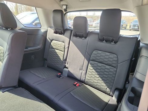 New 2026 Nissan Pathfinder SV image 6