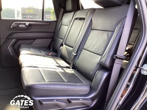 Used 2025 Chevrolet Tahoe LT AWD/4WD image 12