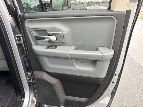 Used 2019 RAM 1500 Classic Warlock image 16