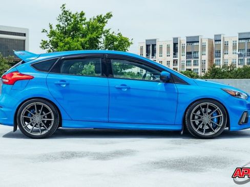 Used 2016 Ford Focus RS AWD/4WD image 12