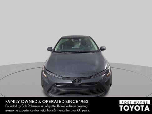 Used 2024 Toyota Corolla LE FWD image 3